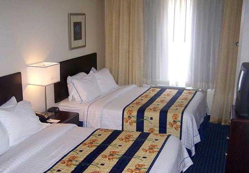 Springhill Suites Phoenix Glendale/Peoria Room photo